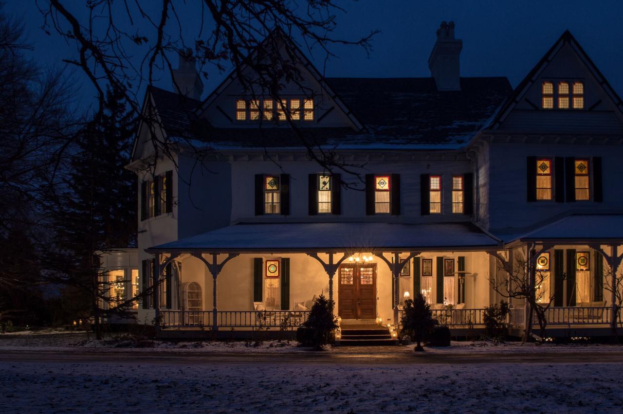 Grand Victorian Bed & Breakfast Ниагарски водопад Екстериор снимка