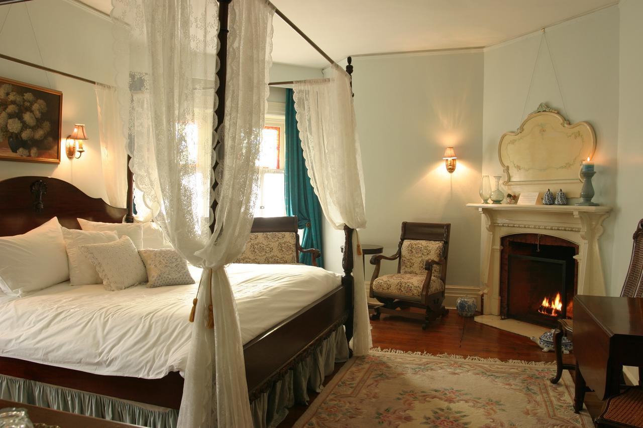 Grand Victorian Bed & Breakfast Ниагарски водопад Екстериор снимка